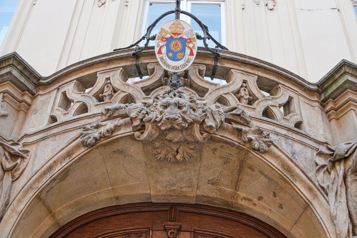 2  Dietrichsteinský palác.