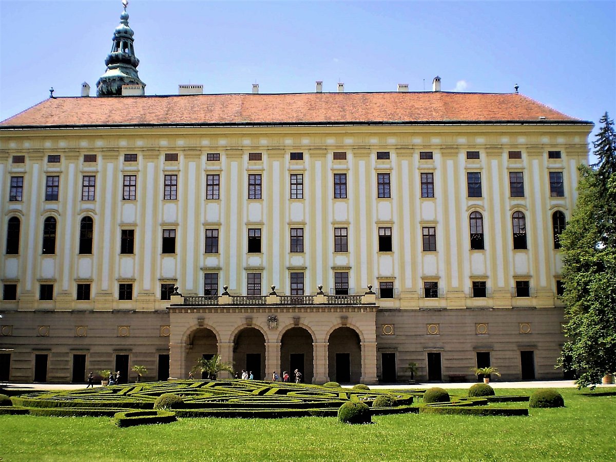 Arcibiskupský zámek v Kromeříži