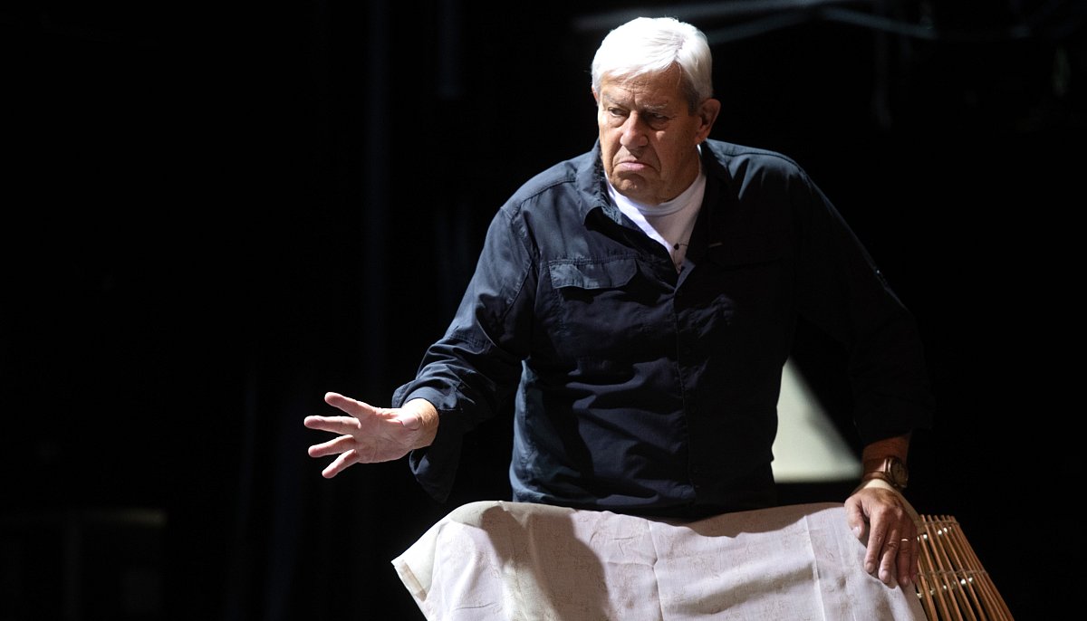 DBZ_RYBA VE CTYRECH_ZDENEK MARYSKA.jpg