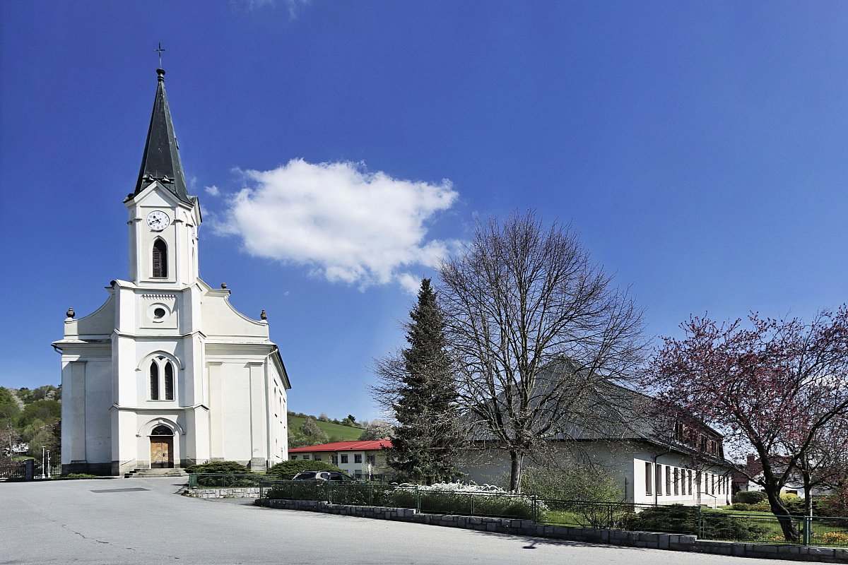 Evangelický kostel v Hošťálkové