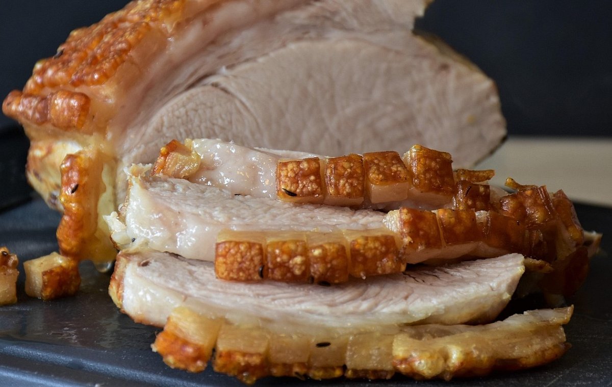 ritae-roast-pork-4046658-1280.jpg