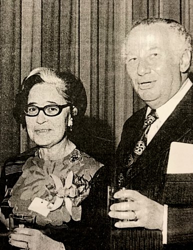 po boku manželky Giselotte.jpg